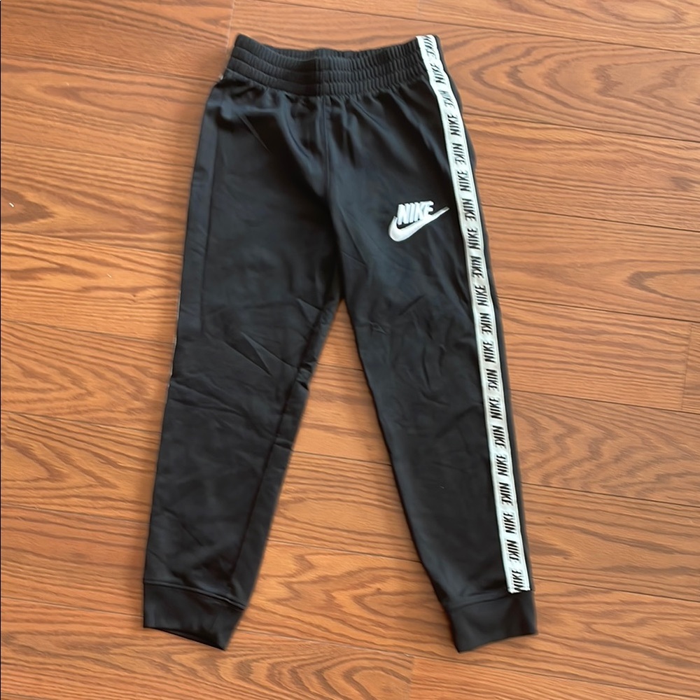 Nike Black Jogger Sweatpants with Elastic Cuffs